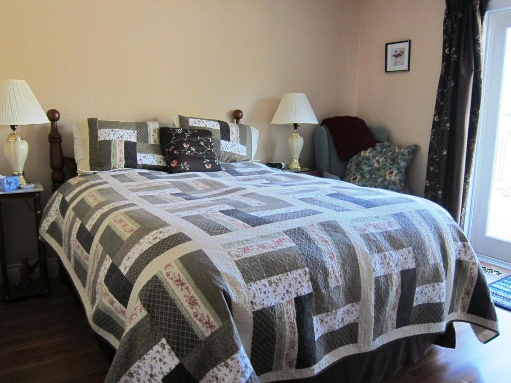 Twin Pines Bed And Breakfast Peterborough Kültér fotó